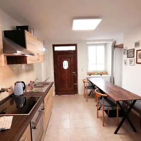 Zum Burgfried Holiday home *