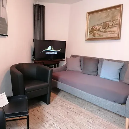 Zum Burgfried Holiday home