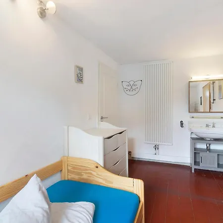Tatil Evi Zum Burgfried Neuerburg (Bitburg-Prum)