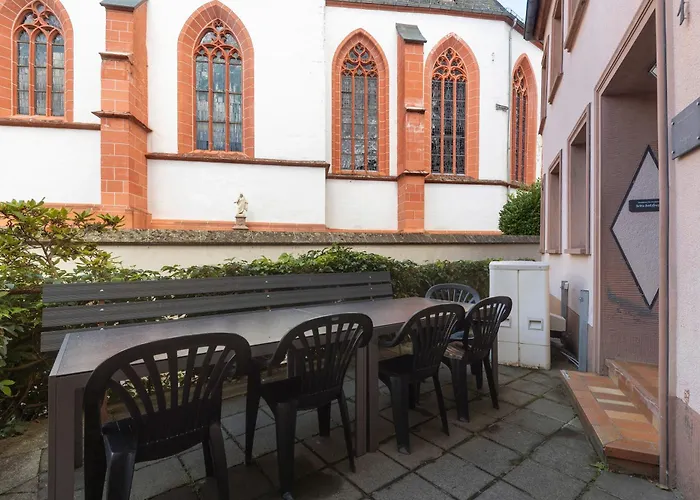 בית נופש Zum Burgfried Neuerburg (Bitburg-Prum)