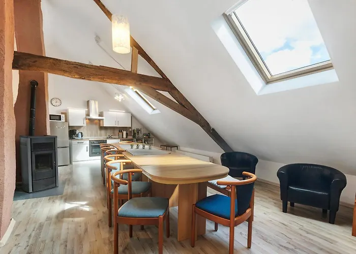 בית נופש Zum Burgfried Neuerburg (Bitburg-Prum)